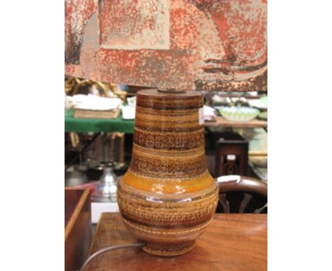 STUDIO POTTERY STYLE TABLE LAMP WITH SHADE 