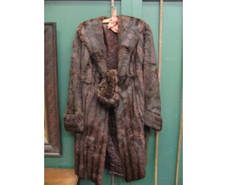 VINTAGE FUR COAT AND HAT 