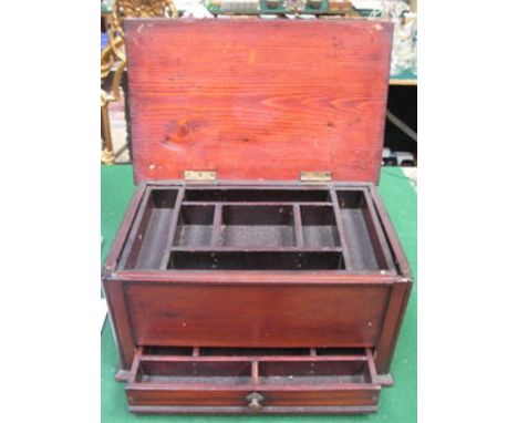 VINTAGE WOODEN SEWING BOX 