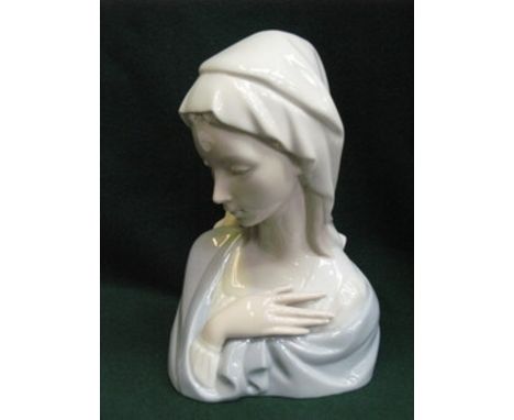 LLADRO GLAZED CERAMIC BUST, APPROXIMATELY 23cm 