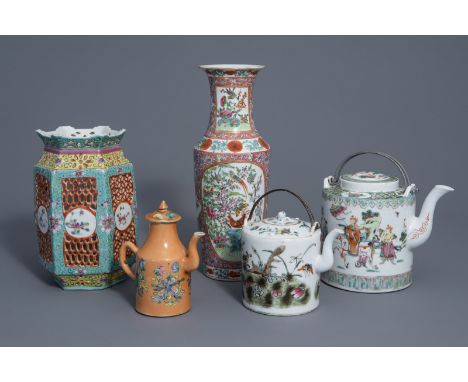 Three Chinese famille rose teapots and covers, an open worked lantern and a vase, 19th and 20th C. -- H 30,8 - 12,5 cm (the t