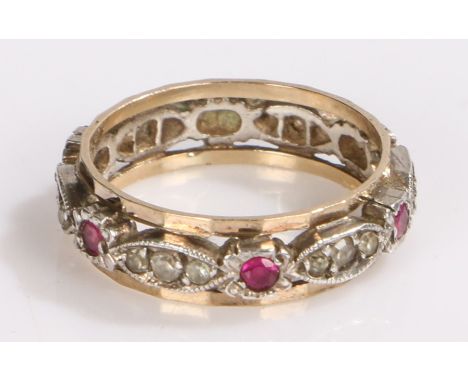 9 carat gold and silver ring set with red and clear paste, ring size K, 2.5g