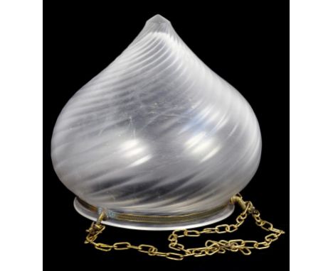 AN EARLY 20TH C HALL LANTERN, THE FROSTED GLASS FLUTED SHADE WITH BRASS RING SUSPENDER WITH THREE BIRD HEAD HOOKS, 25CM H