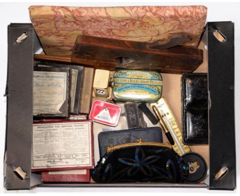 A QUANTITY OF GLASS QUARTER PLATE PHOTOGRAPHIC NEGATIVES, EARLY 20TH CENTURY, A VINTAGE CREAM PAINTED METAL PERPETUAL DESK CA