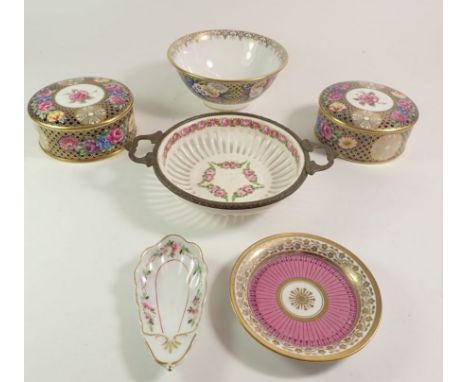 A selection of miscellaneous floral decorated porcelain to include Spode etc. 