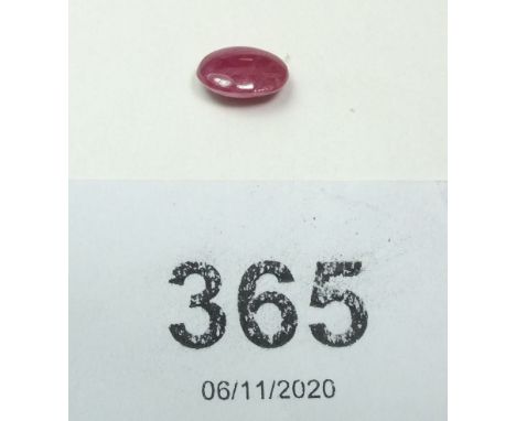 A cabochon cut ruby, 1.2 ct 