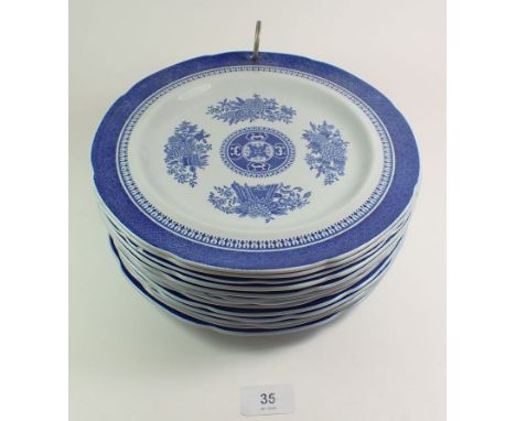 A set of thirteen Spode blue and white dinner plates 