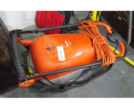 Flymo hoover compact 330 electric lawn mower 