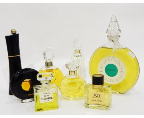 Factice display scent bottle, Mitsouko Eau de Cologne by Guerlain, 25cm high and seven other various Factice scent bottles in