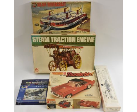 Model Kits - a Bandai 1:16 scale Classic Car Series No 17 Model Steam Traction Engine kit;  others, Airfix 9171-8  B.H.C SR.N