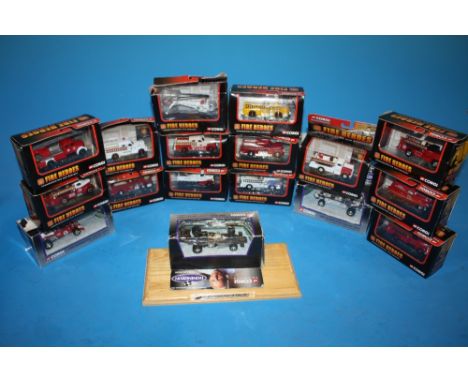 A BOX OF BOXED MODEL VEHICLES, TO INCLUDE 14 CORGI FIRE HEROES, 3 CORGI CLASSICS ETC.