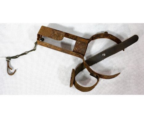 WWII type German Kugal grenade pannier  P&amp;P Group 2 (£18+VAT for the first lot and £2+VAT for subsequent lots) 