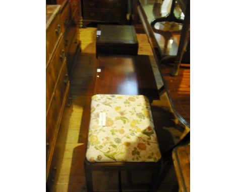 A small reproduction mahogany veneered sofa-type table, together with a plain mahogany occasional table and a dressing stool 