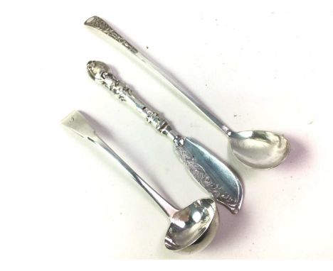 SET OF FIVE SILVER TEASPOONS, AND OTHER SILVER AND PLATE the teaspoons with Sheffield marks, along with a provincial Dundee s