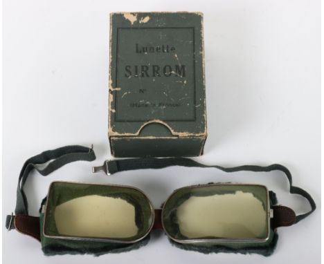 Pair of Vintage Lunette Sirrom Aviators Goggles, French made goggles with green cloth and fur lined metal frames. Tinted lens