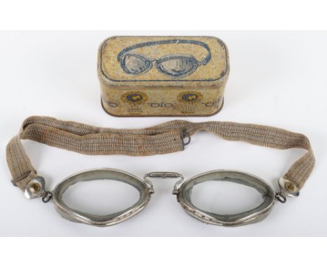 Pair of Vintage Aviators French Made Goggles “OTO MARQUE DEPOSEE BREVETE S G.D.G”, chrome adjustable frames with grey rubber 