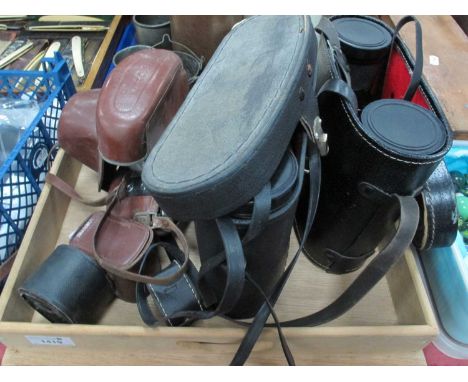 Boots 12 x 50 and Zenith 10 x 50 Binoculars, Ihagee Varex IIa Camera and accessories.
