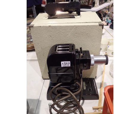 Vintage GB model 38 35mm slide projector and case. Not available for in-house P&amp;P, contact Paul O'Hea at Mailboxes on 019