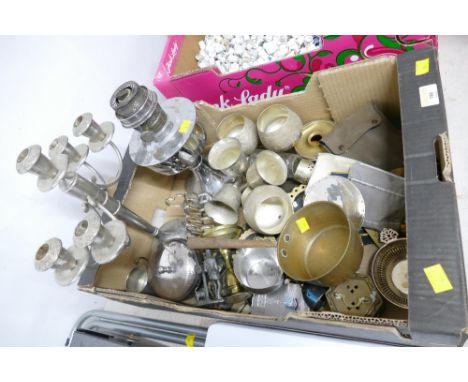Box of metalware, including Super Aladdin oil lamp, candelabra, goblets, brass pan, horse brasses etc  