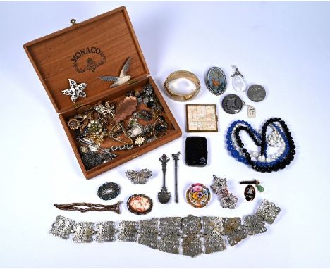 A collection of antique and vintage jewellery including EPNS pierced belt, beads, seagull brooch, Denmark white metal brooch,