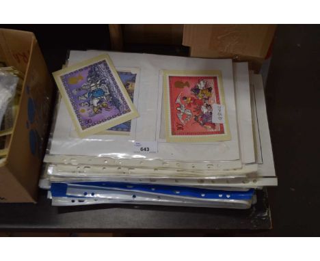COLLECTION OF FIRST DAY OF ISSUE POST OFFICE PICTURE CARD SERIES AND VARIOUS OTHER POSTCARDS