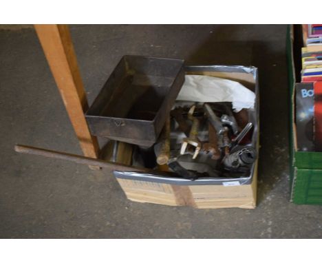 BOX OF MIXED TOOLS
