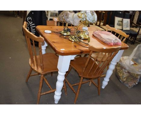 SMALL PINE MODERN KITCHEN TABLE WITH PAINTED BASE TOGETHER WITH FOUR STICK BACK CHAIRS, TABLE 106CM WIDE