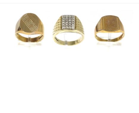 A 9 carat gold diamond signet ring, a rectangular cluster of round brilliant cut diamonds, to a tapering patterned shank, sta