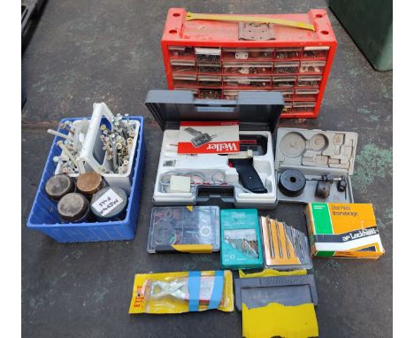 Good selection of various tools and workshop items etc. (Qty) 