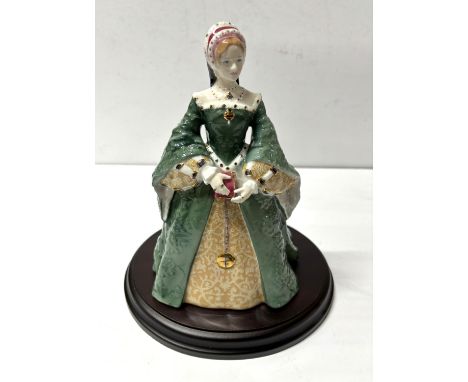 Queen Mary I, Royal Worcester, Sculpted by Martin Evans 574/4500 