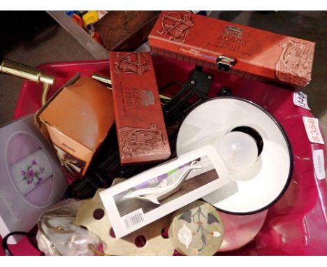 Quantity of mixed items including a lamp. Not available for in-house P&amp;P 
