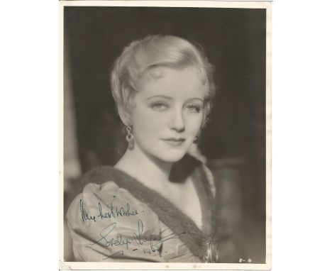 Actress Evelyn Laye vintage singed 10x8 black and white photo from Die Fledermaus, signed and dated 1932. Evelyn Laye CBE was