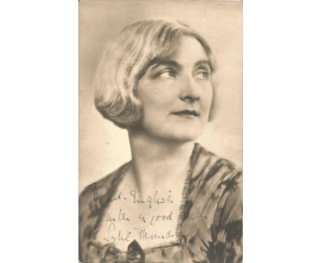 Actress Sybil Thorndyke vintage signed 5½x3½ photo, very early image, dedicated to Mr English. Dame Agnes Sybil Thorndike, La