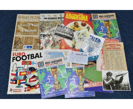 A QUANTITY OF ASSORTED FOOTBALL AND OTHER SPORTING MEMORABILIA, to include Panini Euro Football 1976-1977 sticker album, part