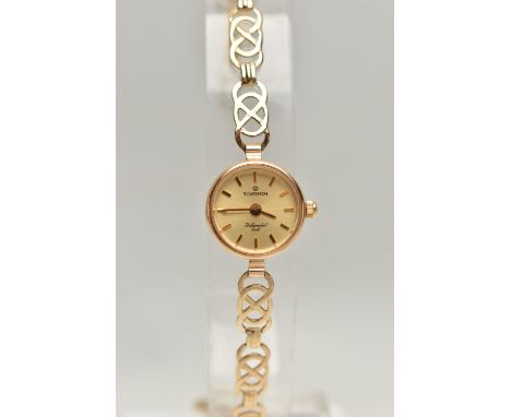 A LADYS 9CT GOLD 'SOVEREIGN' WRISTWATCH, quartz movement, round gold dial signed 'Sovereign', baton markers, in a polished ca