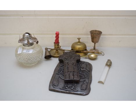 MIXED LOT COMPRISING GLASS OIL LAMP BASE, BRASS BELL, CELTIC STYLE RESIN CRUCIFIX AND SIMILAR ITEM, CANDLE SNUFFER ETC