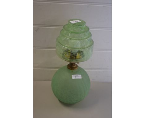 EARLY 20TH CENTURY GREEN CRACKLE GLASS TABLE LAMP