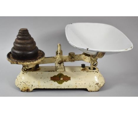 A Set of Vintage White Painted Metal Siddons 4lbs Kitchen Scales with Weights 