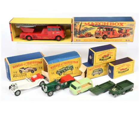 Matchbox Regular Wheels &amp; King Size group Military group to include 49a US Army Half Track with metal rollers but missing