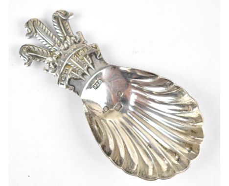 ROBERTS &amp; BELK; an Elizabeth II hallmarked silver caddy spoon with handle modelled as Prince of Wales ostrich feathers de