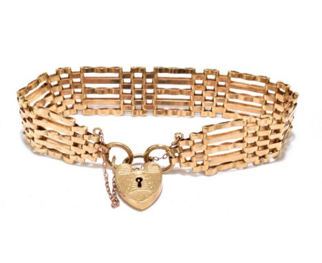 A 9ct yellow gold gate link bracelet with padlock clasp, approx weight 20.4g.Additional InformationMinimal wear but good cond