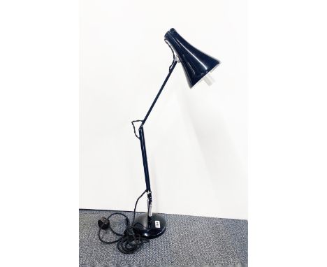 A vintage black anglepoise reading lamp.