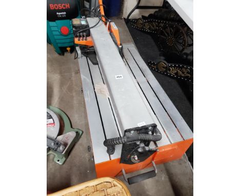 INDUSTRIAL TILE CUTTER