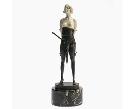Figur The Riding Crop oder Domina mit ReitgerteWien, um 1925 Bruno Zach (1891 Schitomir-1945 Wien)Bronze mit brauner Patina, 