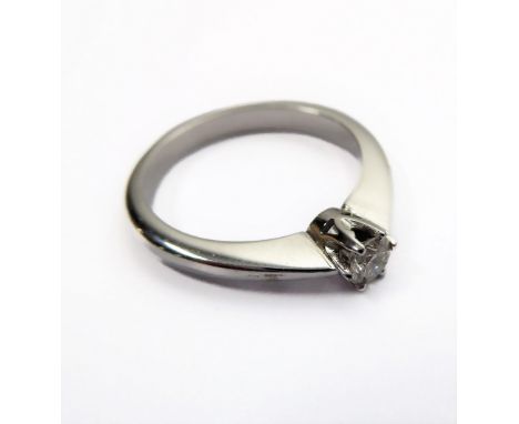 An 18-carat white gold diamond solitaire ring,&nbsp;ring size I/J (approx. 3.28g)