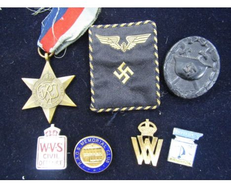 WW2 era badges, medal and patch plus a Butlins badge!