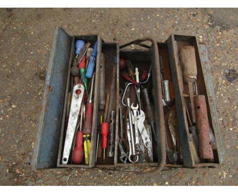 Metal toolbox with tools&nbsp;