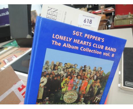 Sgt Pepper's Lonely Hearts Club Band - Book - The Album Collection Vol 8-Signed -First Edition- 806 / 1000