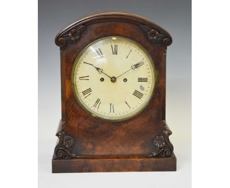 Mid 19th century walnut cased wire twin fusee bracket clock, having a white Roman dial with trefoil hands, unsigned movement 