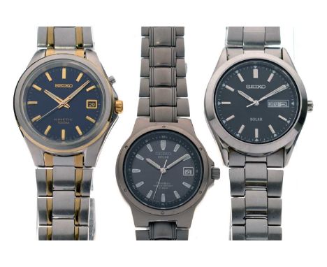 Seiko - Gentleman's Kinetic stainless steel bracelet watch, having a metallic deep blue dial with gilt baton hour markers, an